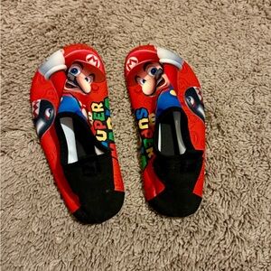 Nintendo Kids One Piece - Red and Black